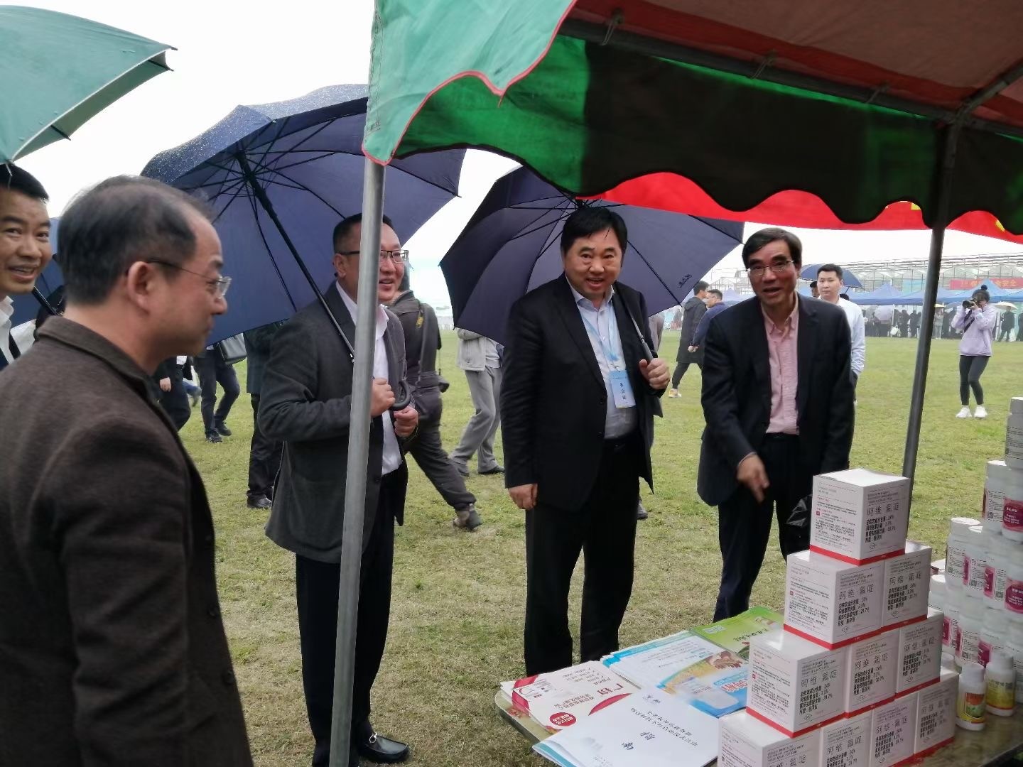 1618989327408536.jpg 1618989327408536.jpg